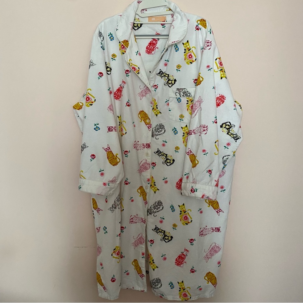LA Cera flannel cats print buttons closure long sleeve nigh shirt